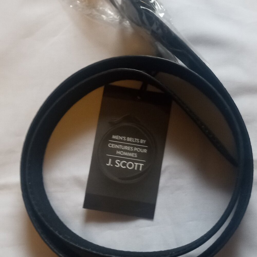 J. Scott Black Genuine Leather Men Belt Size 40-42, 1.25" Width, New With Tags - Picture 4 of 5